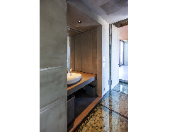 【清水裕子＋清水貞博＋松崎正寿】