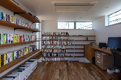 【清水裕子＋清水貞博＋松崎正寿】