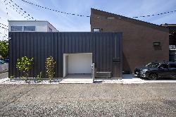 【清水裕子＋清水貞博＋松崎正寿】