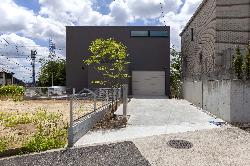 【清水裕子＋清水貞博＋松崎正寿】