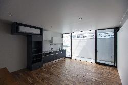 【清水裕子＋清水貞博＋松崎正寿】