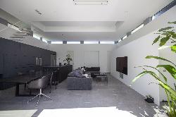 【清水裕子＋清水貞博＋松崎正寿】