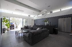 【清水裕子＋清水貞博＋松崎正寿】