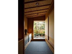 【茶室空間　広間・小間・立礼席】