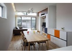 【相川直子＋佐藤勤】