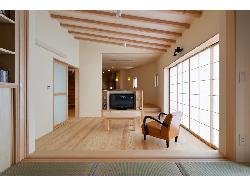 【相川直子＋佐藤勤】