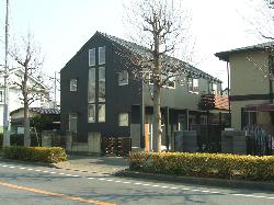 【相川直子＋佐藤勤】