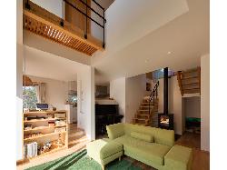 【相川直子＋佐藤勤】