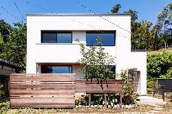 【相川直子＋佐藤勤】