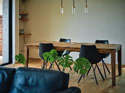 【相川直子＋佐藤勤】