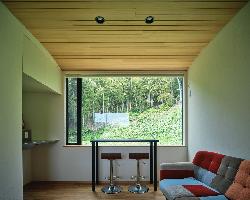 【相川直子＋佐藤勤】