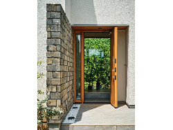 【相川直子＋佐藤勤】