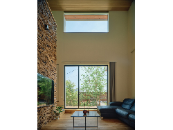 【相川直子＋佐藤勤】