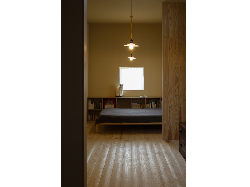 【相川直子＋佐藤勤】