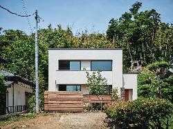 【相川直子＋佐藤勤】