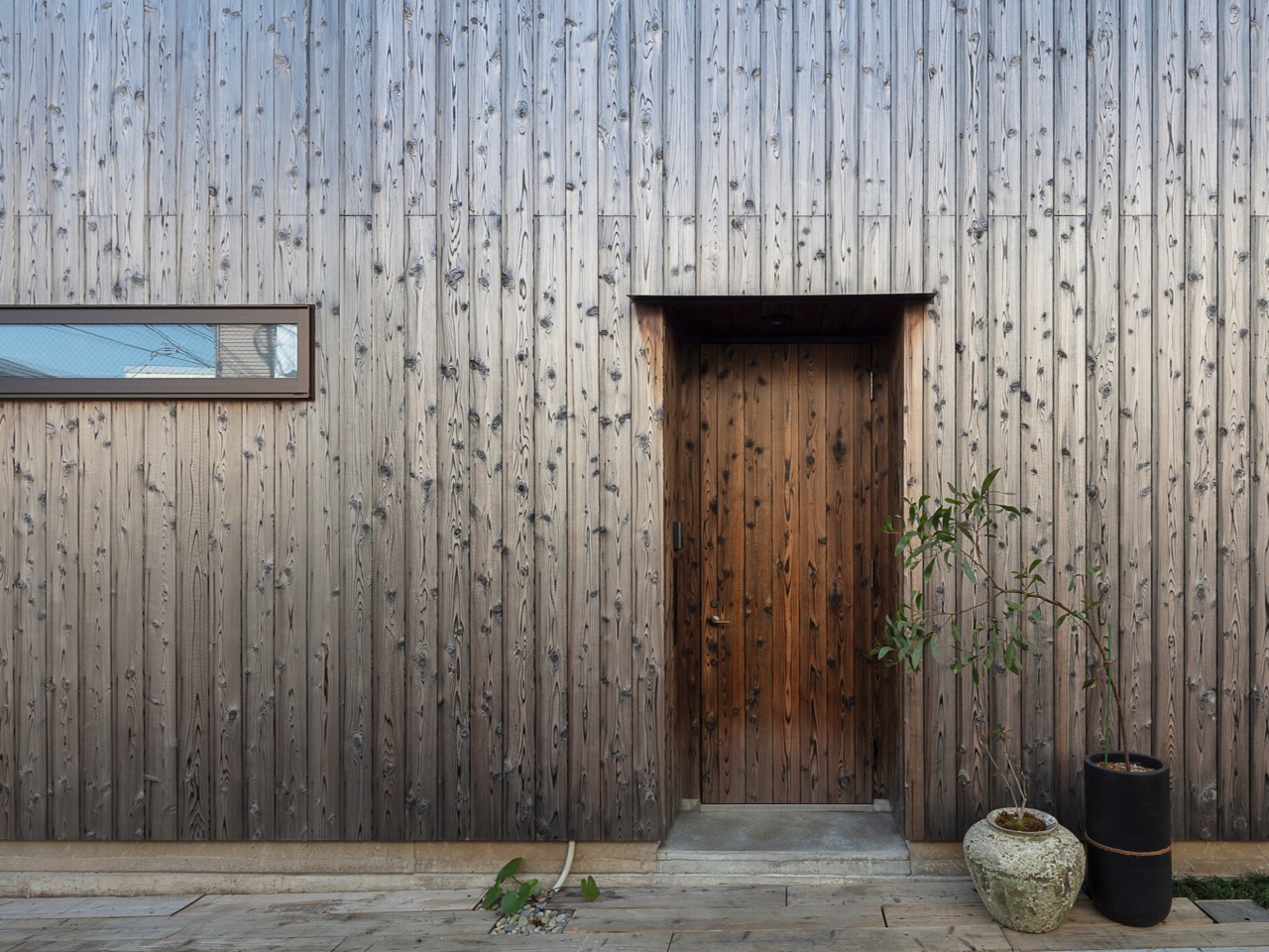 インテリア産業協会 会長賞 受賞の、本当に最小限のこだわりの都市型住宅