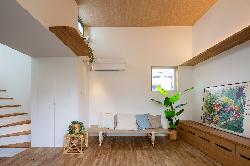 【実家の隣に安心できる住まいを-上馬の家】