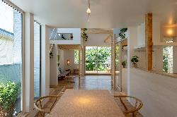 【再建築不可物件をリノベーション-弦巻の家】