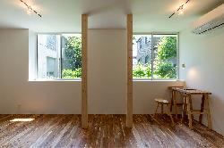 【再建築不可物件をリノベーション-弦巻の家】