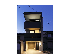 【ナイトウタカシ】