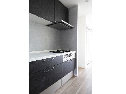 【ナイトウタカシ】