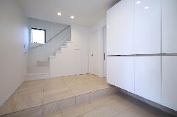 【ナイトウタカシ】