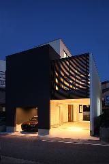 【ナイトウタカシ】