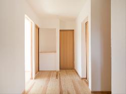 【ナイトウタカシ】