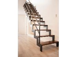 【ナイトウタカシ】