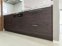 【ナイトウタカシ】