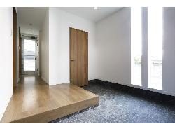 【ナイトウタカシ】