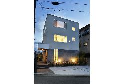 【ナイトウタカシ】