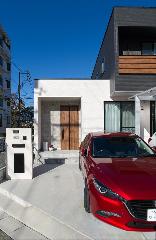 【ナイトウタカシ】