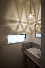 【ナイトウタカシ】