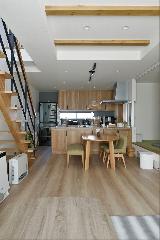 【ナイトウタカシ】