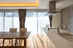 【ナイトウタカシ】