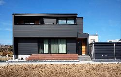 【ナイトウタカシ】