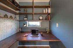 【ナイトウタカシ】