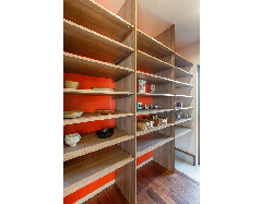 【ナイトウタカシ】