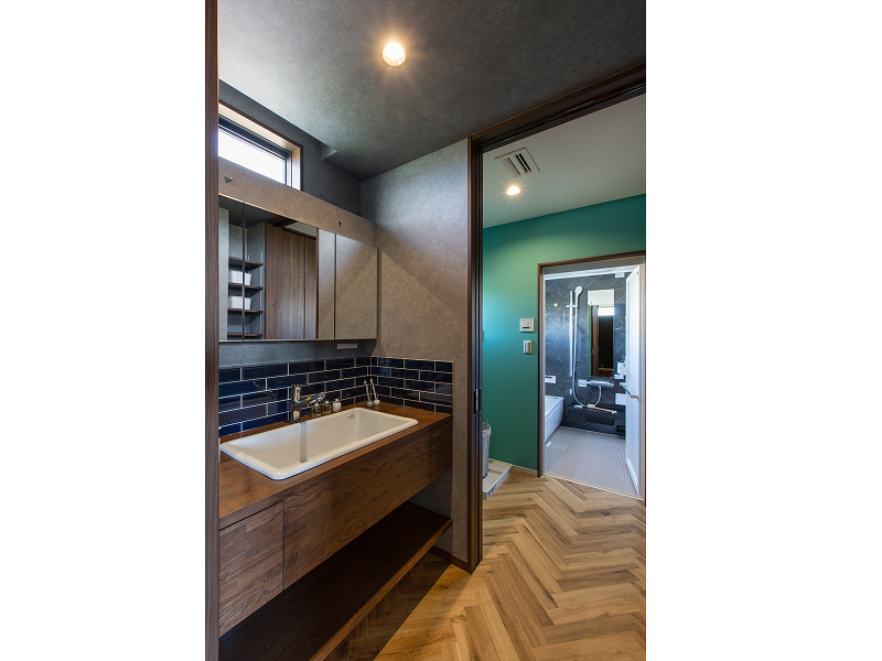 造作の洗面台が素敵です