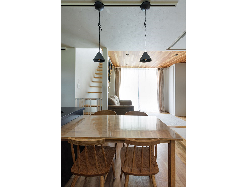 【ナイトウタカシ】