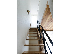 【ナイトウタカシ】