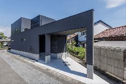 【ナイトウタカシ】