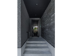 【ナイトウタカシ】