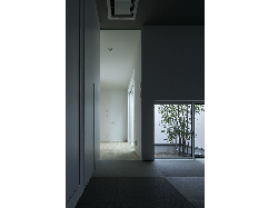 【ナイトウタカシ】