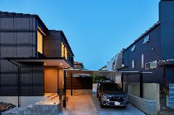 【ミニマルな美しさと超快適さを両立した家】