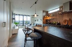 【狭小敷地を感じさせない開放感溢れる家】