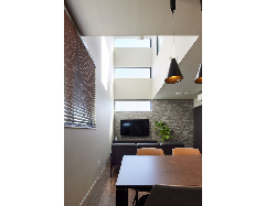 【ナイトウタカシ】