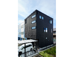 【ナイトウタカシ】