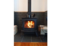 【ナイトウタカシ】